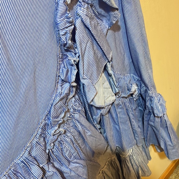 Chicwish Ruffled Hi-Lo Striped Skirt Chicwish Applause Medium - Picture 4 of 4